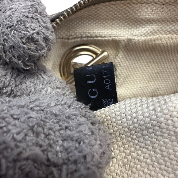 6-25 Preloved Gucci Metallic Silver Gray Leather Shoulder Bag - Picture 12 of 13